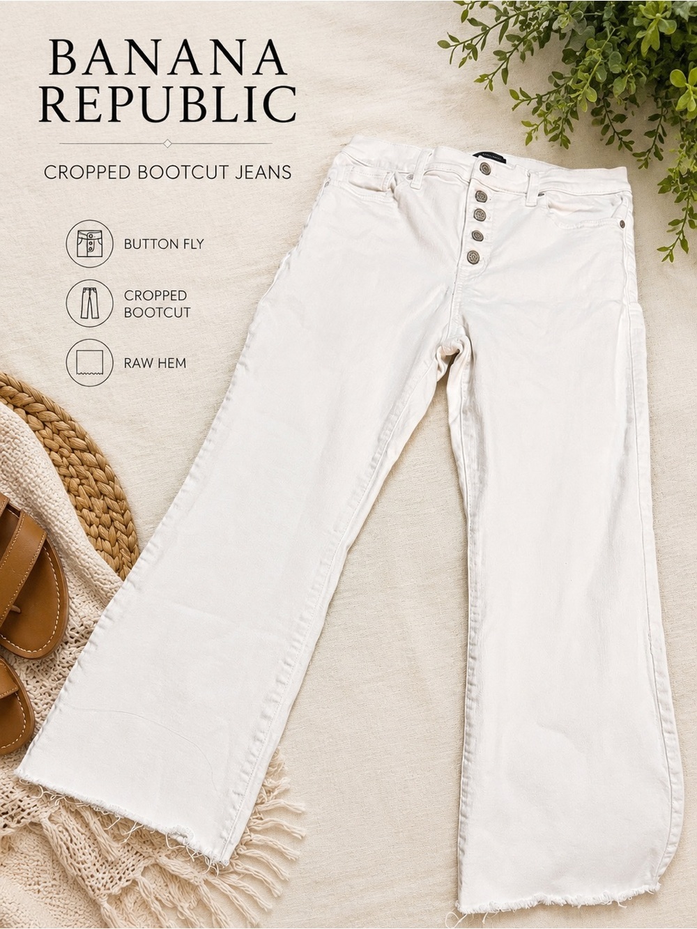 Banana Republic White Cropped Bootcut Jeans Button Fly Raw Hem Women’s 29